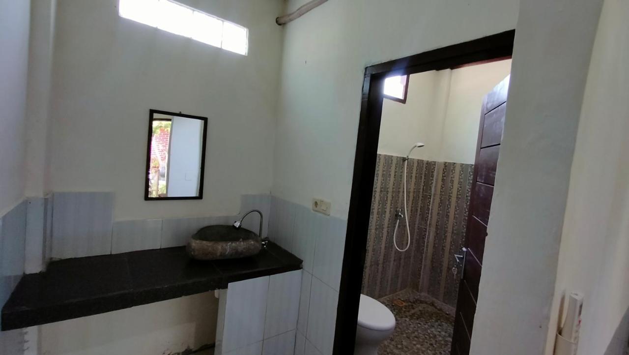 Maxal Bungalow Hotel กิลิไอร์ ภายนอก รูปภาพ