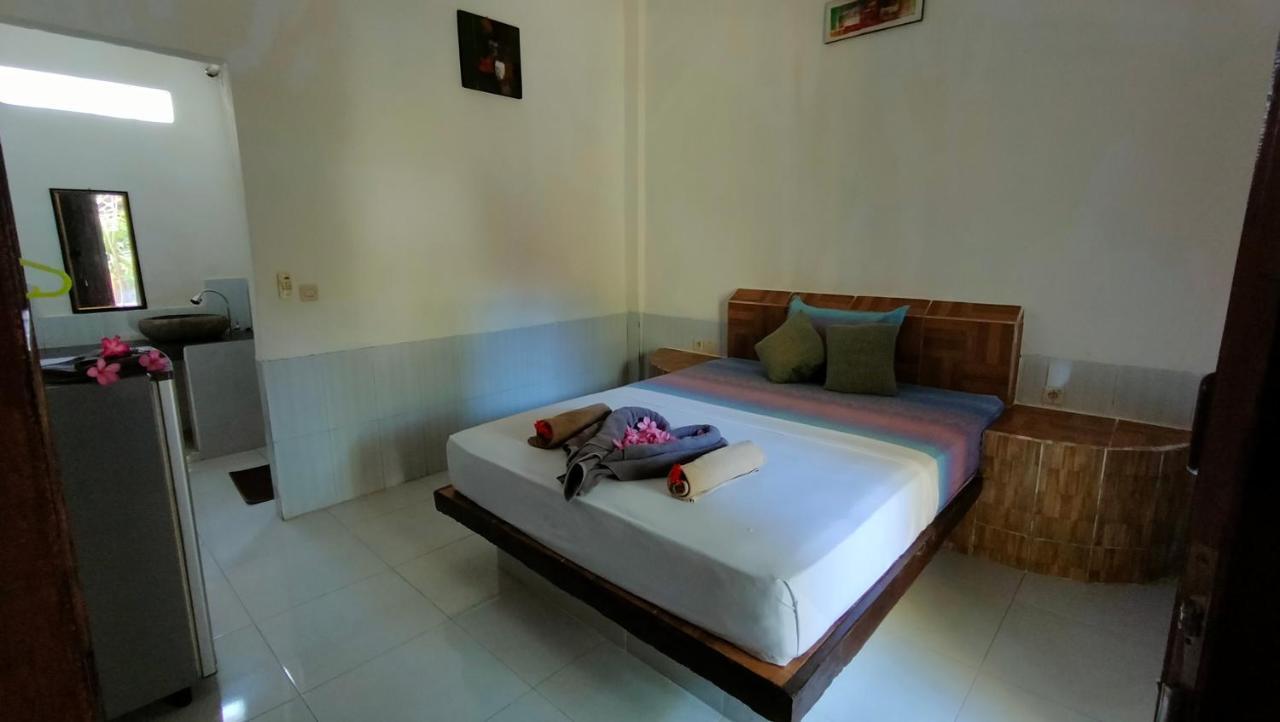 Maxal Bungalow Hotel กิลิไอร์ ภายนอก รูปภาพ