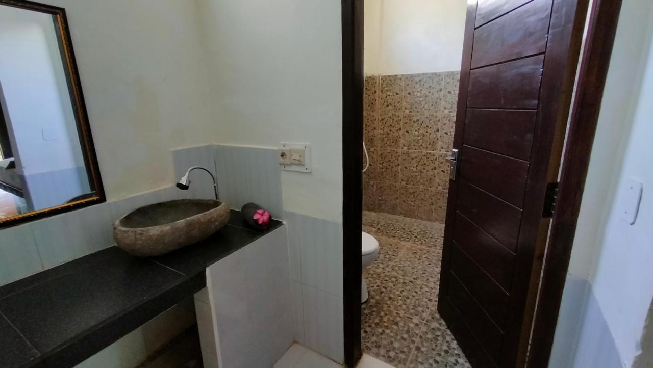 Maxal Bungalow Hotel กิลิไอร์ ภายนอก รูปภาพ