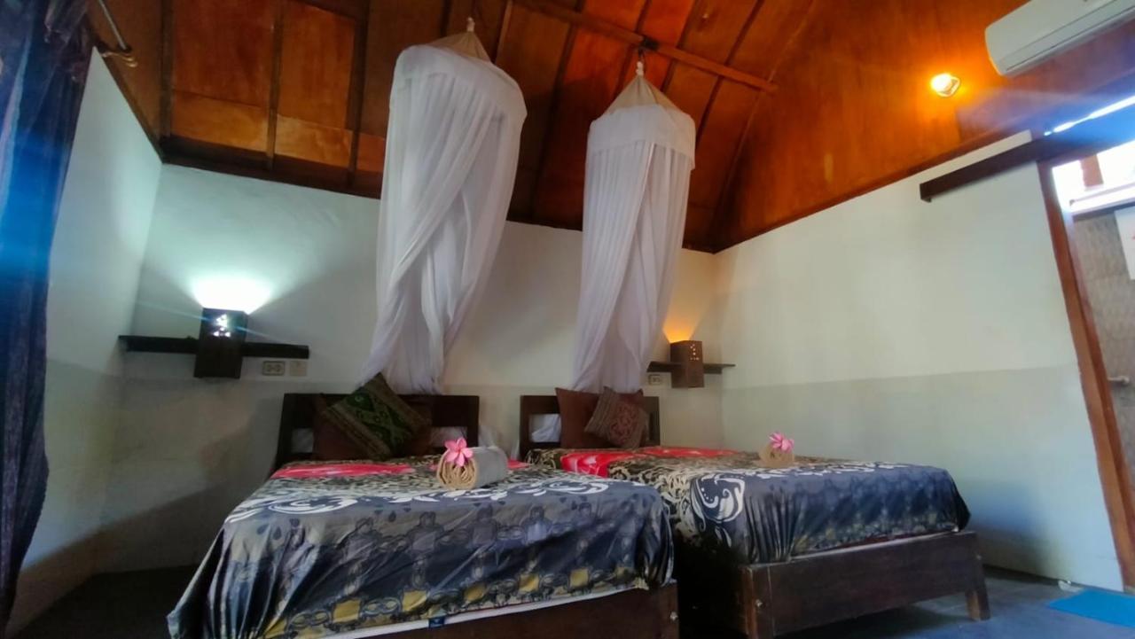 Maxal Bungalow Hotel กิลิไอร์ ภายนอก รูปภาพ